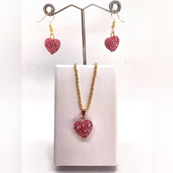 NIP! Set! Sparkling Pink Heart Earring & Necklace! Sparkling Pink Rhinestones! - Picture 4 of 14